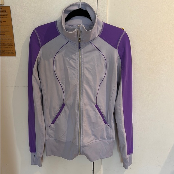 Women's Lululemon Purple and Gray Jacket - Picture 1 of 5